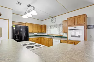 77 Moultrie Plantation Rd, Ridgeland, SC 29936 - Photo 19