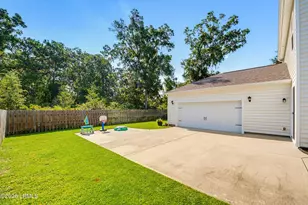 4235 Sage Dr, Beaufort, SC 29907 - Photo 11