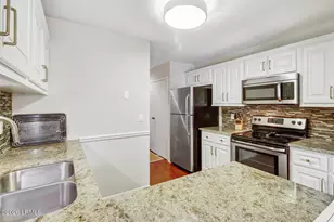 101 Lighthouse Rd, Hilton Head, SC 29928 - Photo 11