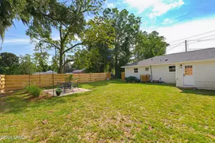 1922 Baggett St, Beaufort, SC 29902 - Photo 27