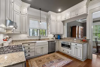 11 Park Square S, Beaufort, SC 29907 - Photo 19