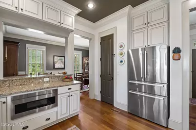 11 Park Square S, Beaufort, SC 29907 - Photo 17