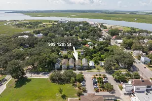 909 12th St, Port Royal, SC 29935 - Photo 45