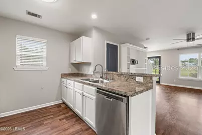28 E Park Loop, Bluffton, SC 29909 - Photo 7