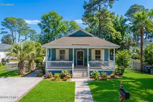 8 River Dr, Beaufort, SC 29907 - Photo 3
