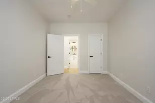 8 River Dr, Beaufort, SC 29907 - Photo 27