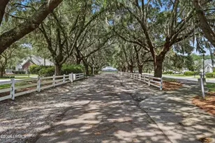 14 Trotter Cir, Bluffton, SC 29910 - Photo 5