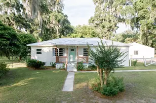 1707 Palmetto Dr, Beaufort, SC 29902 - Photo 1