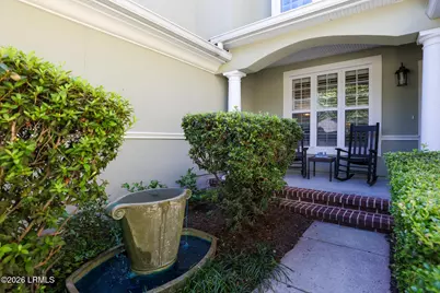 221 Farnsleigh Avenue, Bluffton, SC 29910 - Photo 7