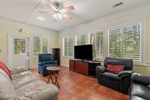 61 Wade Hampton Dr, Beaufort, SC 29907 - Photo 11