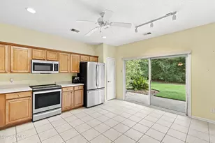 147 Landing Ln, Bluffton, SC 29909 - Photo 7