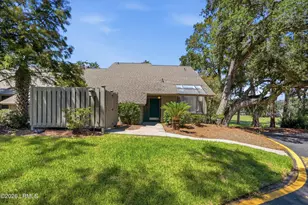 60 Carnoustie Rd, Hilton Head Island, SC 29928 - Photo 7