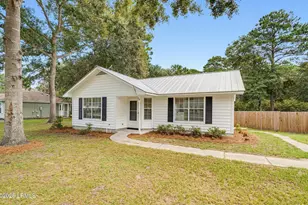 14 Robin Way, Beaufort, SC 29907 - Photo 1