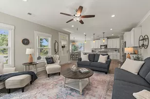 23 Middle Is St, Beaufort, SC 29907 - Photo 5