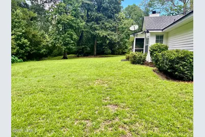 3 Patricia Court, Beaufort, SC 29907 - Photo 3