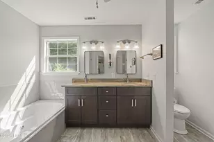 257 Pleasant Point Dr, Beaufort, SC 29907 - Photo 19