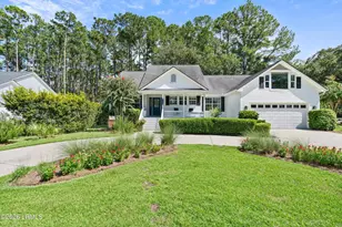 257 Pleasant Point Dr, Beaufort, SC 29907 - Photo 1