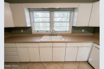 500 Pilot Street, Beaufort, SC 29902 - Photo 9