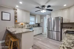 6589 Thomas Lawton Dr, Bluffton, SC 29910 - Photo 9