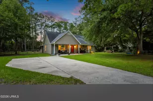 16 Hewlett Rd, Beaufort, SC 29907 - Photo 5