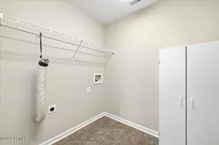 388 Gardners Cir, Bluffton, SC 29910 - Photo 29