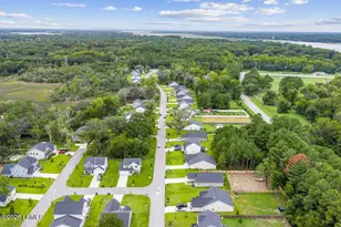 130 Teal Bluff Blvd, Seabrook, SC 29940 - Photo 9