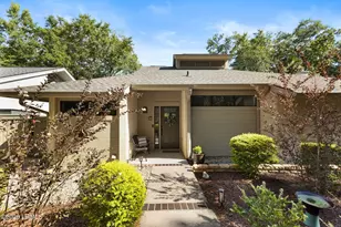 52 Stable Gate Rd, Hilton Head Island, SC 29926 - Photo 5