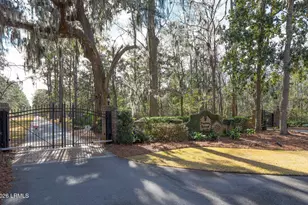 221 Sturdevant Dr, Beaufort, SC 29902 - Photo 43