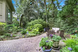 21 Ribaut Dr, Hilton Head, SC 29926 - Photo 45