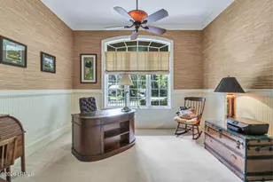 21 Ribaut Dr, Hilton Head, SC 29926 - Photo 23