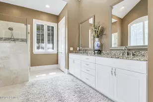 21 Ribaut Dr, Hilton Head, SC 29926 - Photo 29