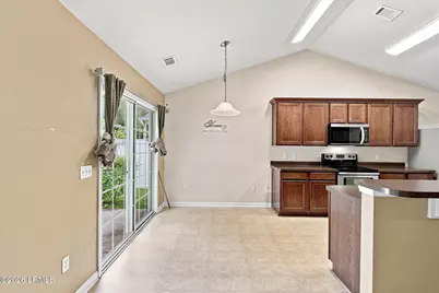 17 Harbison Place, Beaufort, SC 29906 - Photo 11