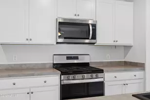 147 Auditorium Rd, Bluffton, SC 29909 - Photo 9