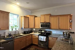 911 12th St, Port Royal, SC 29935 - Photo 5