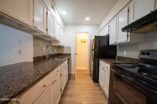 141 Lamotte Dr, Hilton Head Island, SC 29926 - Photo 15