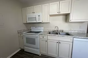 8 Old S Ct, Bluffton, SC 29910 - Photo 5