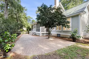 378 Cottage Farm Dr, Beaufort, SC 29902 - Photo 23