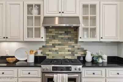 110 Gautier Place, Beaufort, SC 29902 - Photo 29