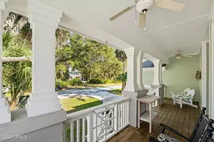 137 Ocean Creek Blvd, Ladys Island, SC 29920 - Photo 17