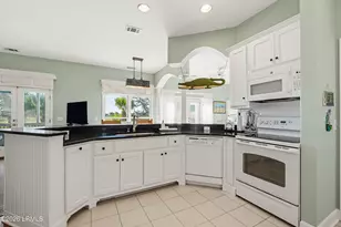 137 Ocean Creek Blvd, Ladys Island, SC 29920 - Photo 31