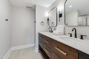 646 Newhaven Ct, Ladys Island, SC 29920 - Photo 35