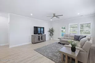 1024 Danner Dr, Bluffton, SC 29909 - Photo 19