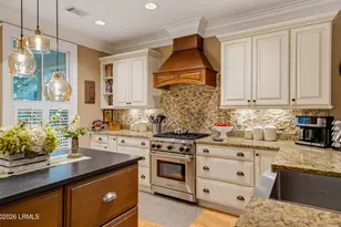 80 Gautier Pl, Beaufort, SC 29902 - Photo 11