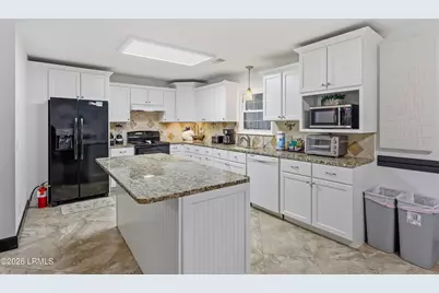 14 Marblehead Road, Hilton Head, SC 29926 - Photo 9