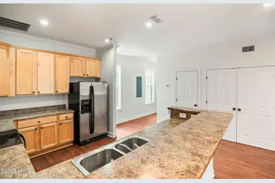 828 Paris Avenue #B, Port Royal, SC 29935 - Photo 11