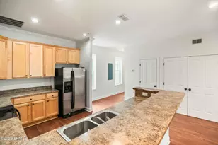 828 Paris Ave, Port Royal, SC 29935 - Photo 11