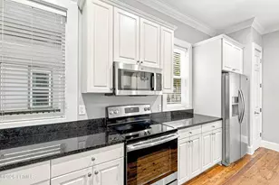 408 Coquinas Ln, Beaufort, SC 29906 - Photo 17