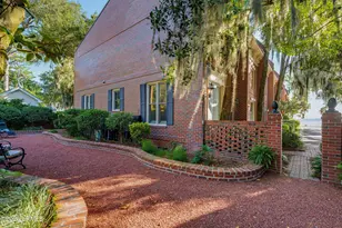 895 Ribaut Rd, Beaufort, SC 29902 - Photo 37