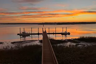 895 Ribaut Rd, Beaufort, SC 29902 - Photo 3