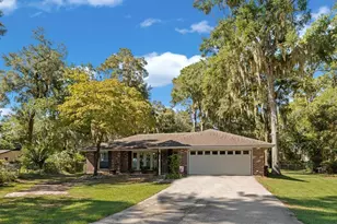 8 Orange Ct, Port Royal, SC 29935 - Photo 1